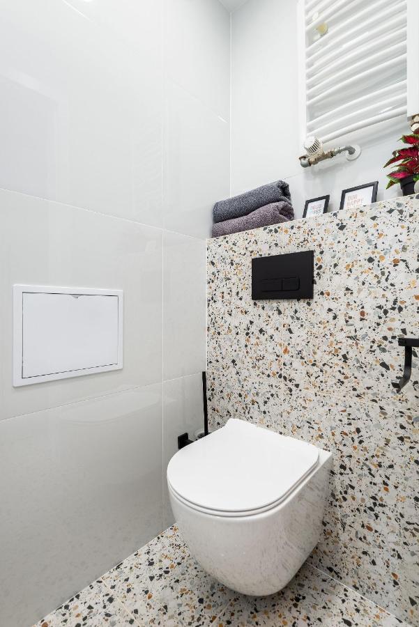 Kairos Apartments - Szafir - Darmowy Parking, Scisle Centrum Gliwice Bagian luar foto