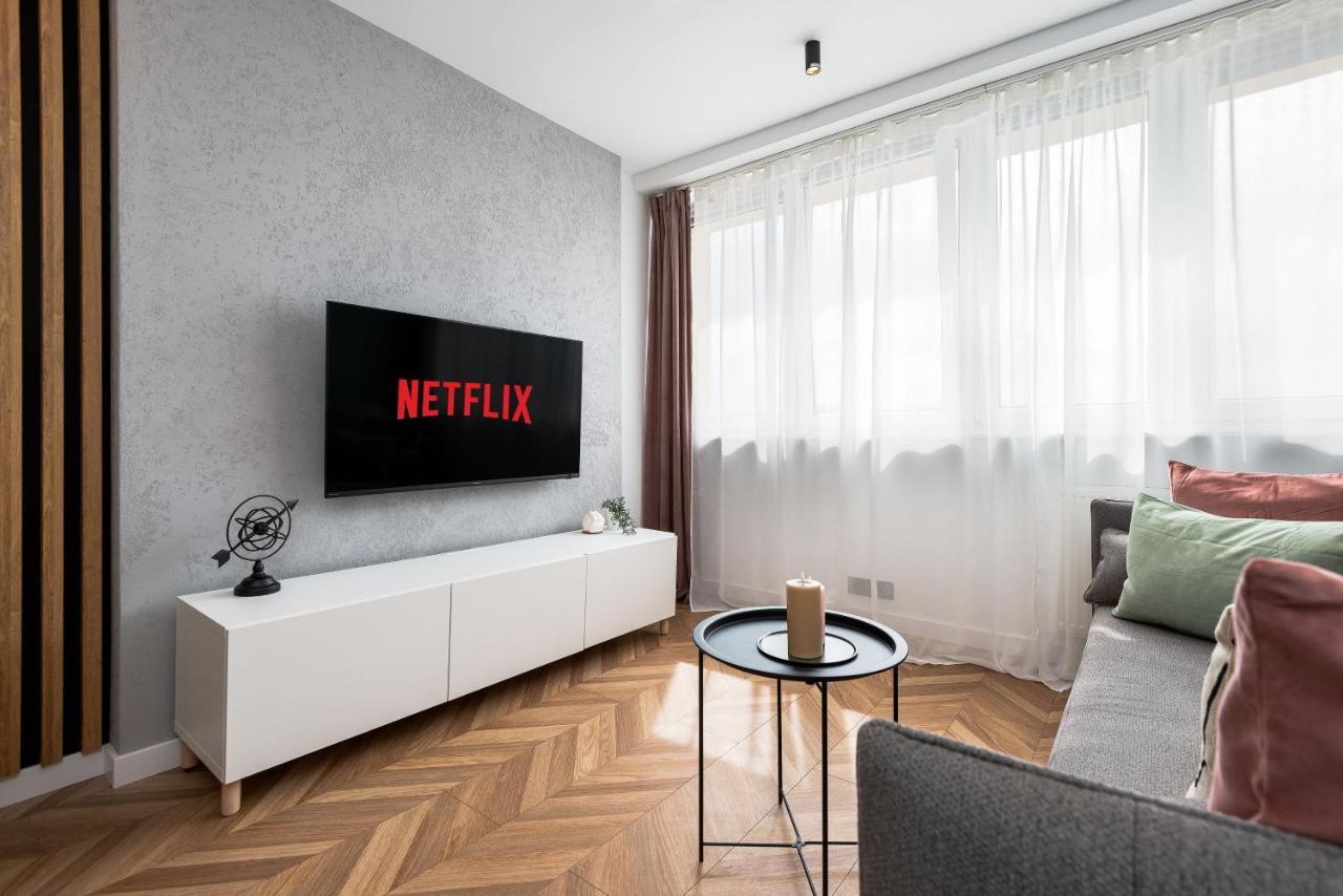 Kairos Apartments - Szafir - Darmowy Parking, Scisle Centrum Gliwice Bagian luar foto